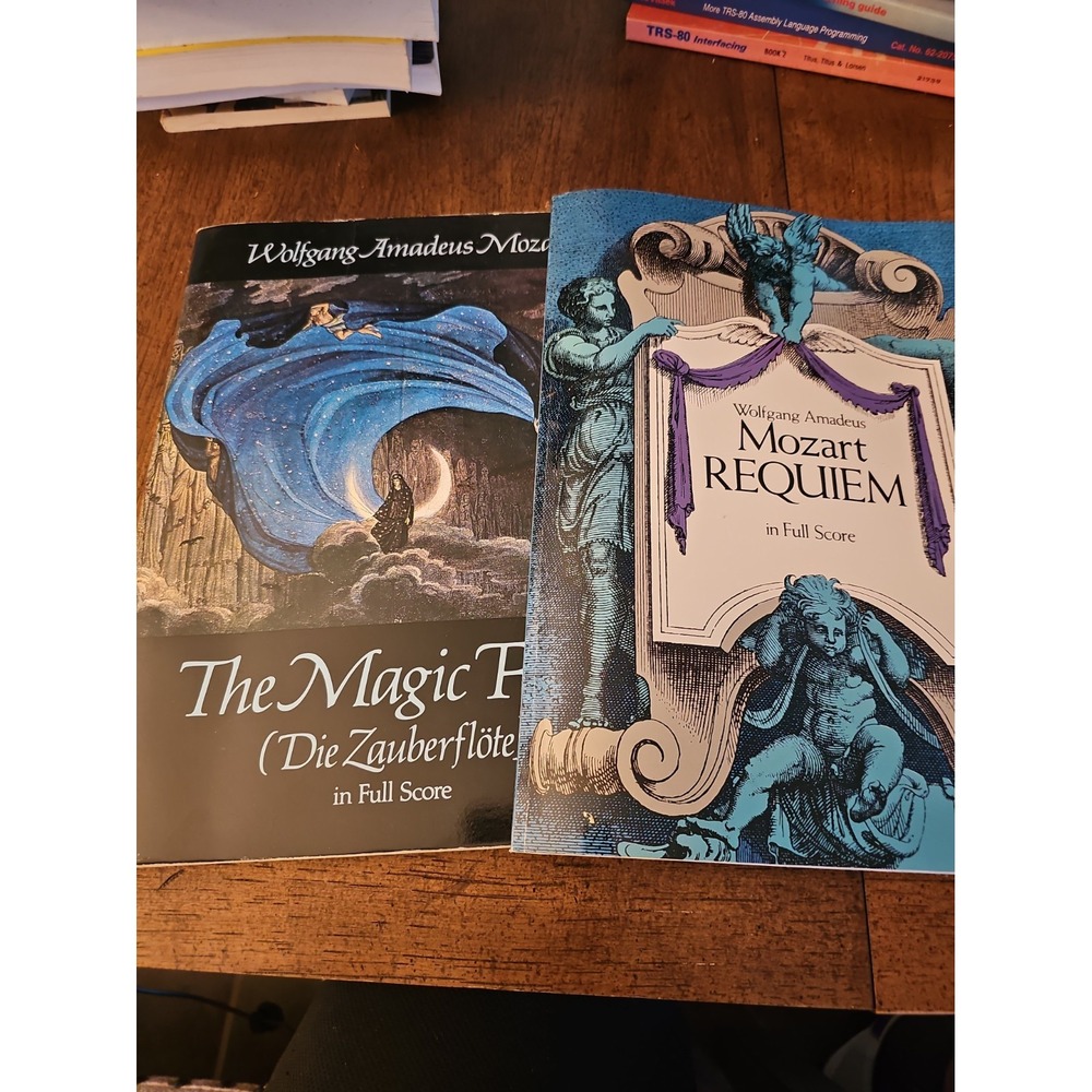 Mozart Requiem + Magic Flute  Voice & Choir Advanced, Dover Publications Lot